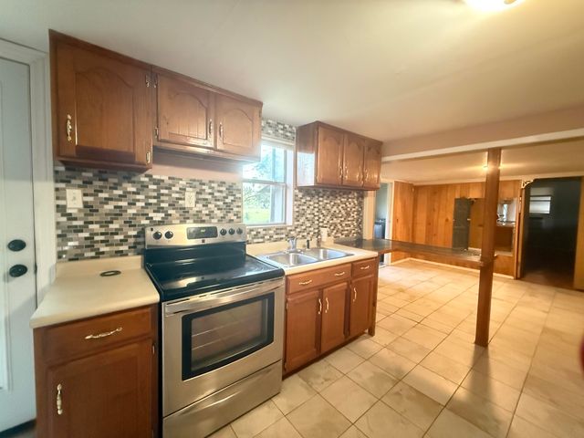201 W Avenue W, San Angelo, TX 76903