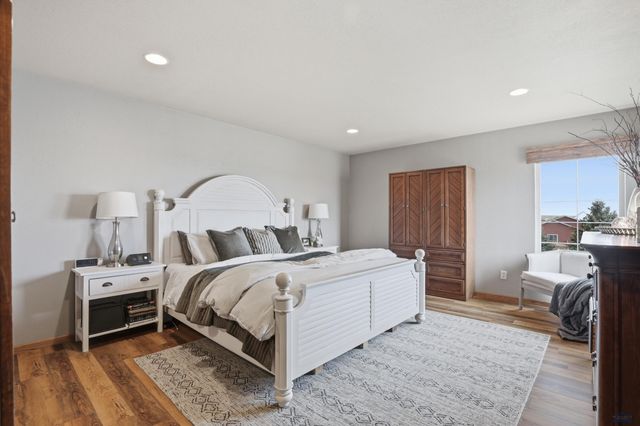 15742 GOLDEN VALLEY DR, Piedmont, SD 57769