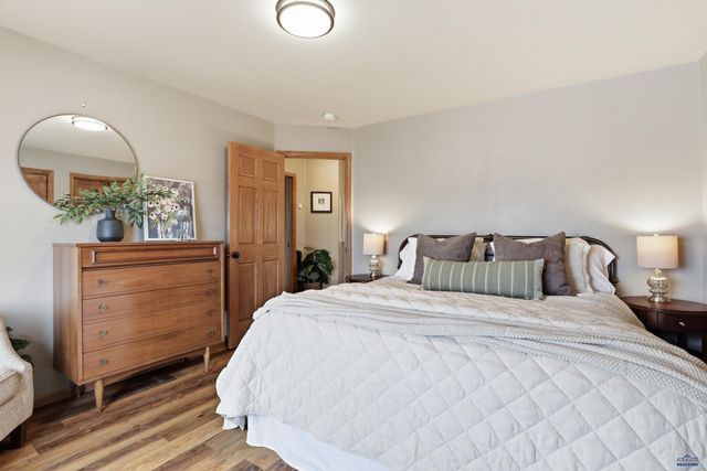 15742 GOLDEN VALLEY DR, Piedmont, SD 57769