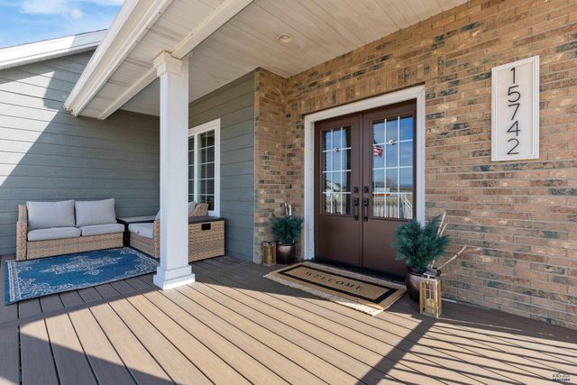 15742 GOLDEN VALLEY DR, Piedmont, SD 57769
