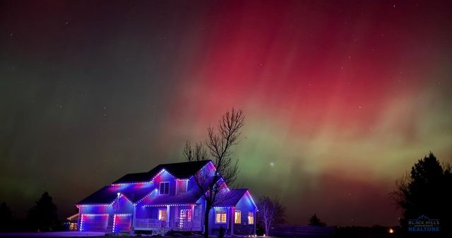 15742 GOLDEN VALLEY DR, Piedmont, SD 57769