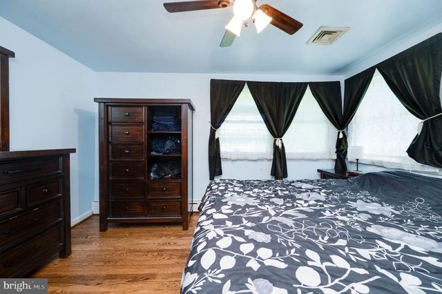 291 WATSON AVE, Coatesville, PA 19320