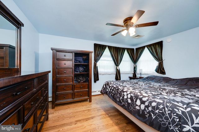 291 WATSON AVE, Coatesville, PA 19320