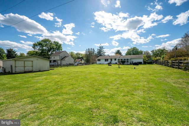 291 WATSON AVE, Coatesville, PA 19320