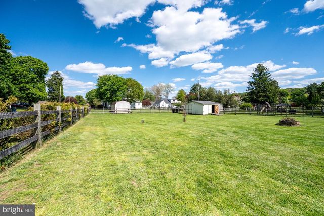 291 WATSON AVE, Coatesville, PA 19320