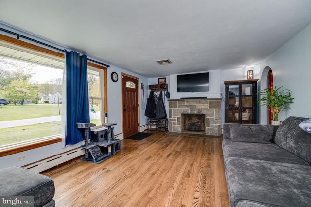 291 WATSON AVE, Coatesville, PA 19320