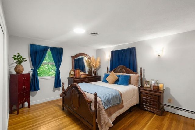 258 Edgell Rd, Framingham, MA 01701