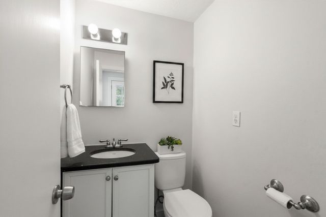 258 Edgell Rd, Framingham, MA 01701