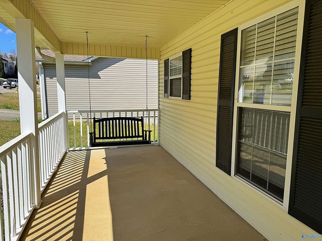 193 Hollington Drive, Huntsville, AL 35811