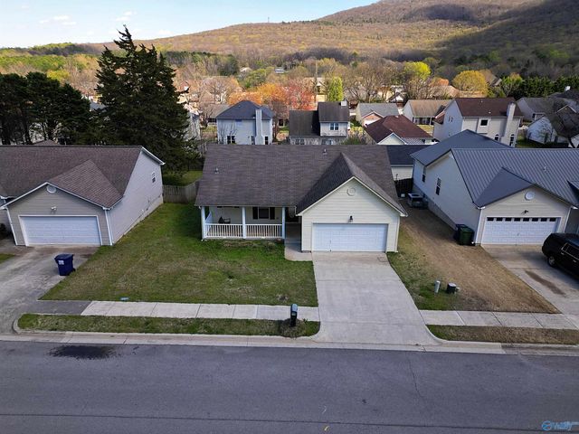 193 Hollington Drive, Huntsville, AL 35811