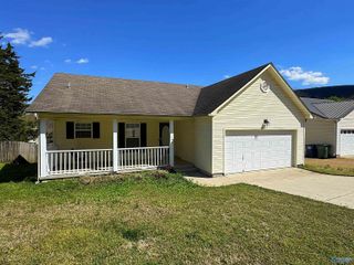 193 Hollington Drive, Huntsville, AL 35811