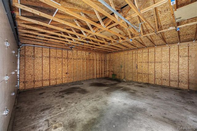 1301 E Muir Ave., Hazel Park, MI 48030