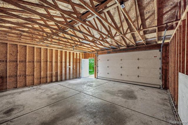 1301 E Muir Ave., Hazel Park, MI 48030