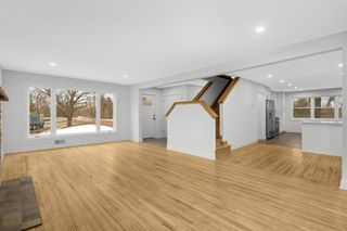 1077 Century Avenue S, Maplewood, MN 55119