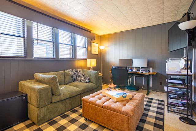 805 E Exchange Street, Owosso, MI 48867