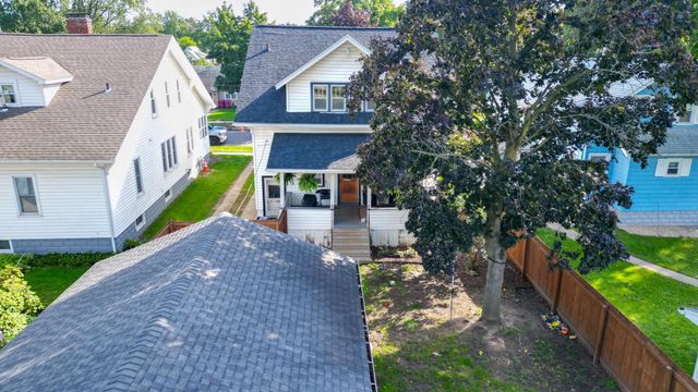 805 E Exchange Street, Owosso, MI 48867