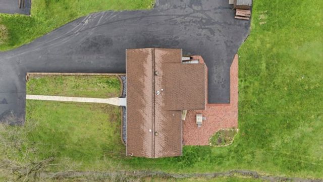 733 Mercer Rd, Beaver, PA 15010