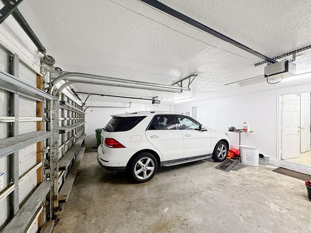 16918 SW 16th Street, Pembroke Pines, FL 33027