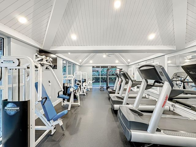 16918 SW 16th Street, Pembroke Pines, FL 33027