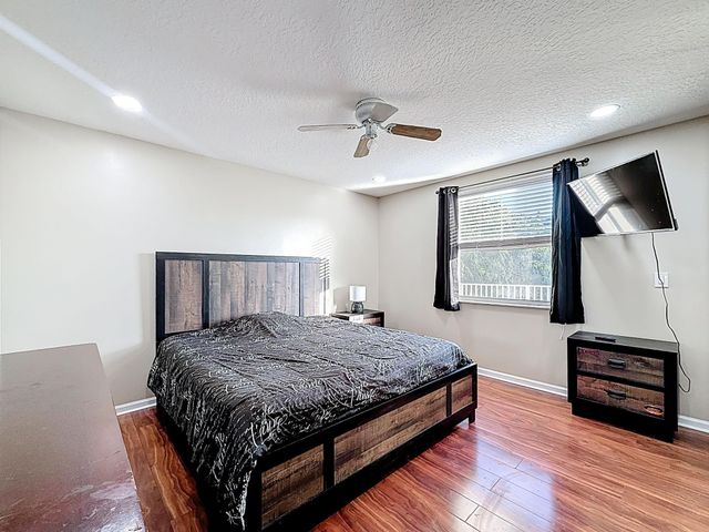 16918 SW 16th Street, Pembroke Pines, FL 33027