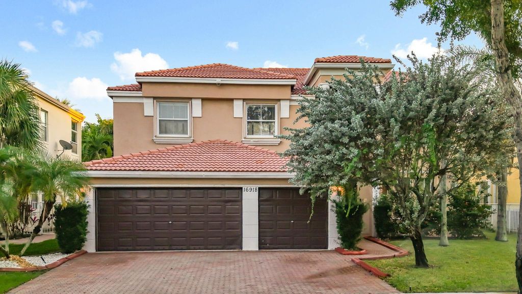 16918 SW 16th Street, Pembroke Pines, FL 33027