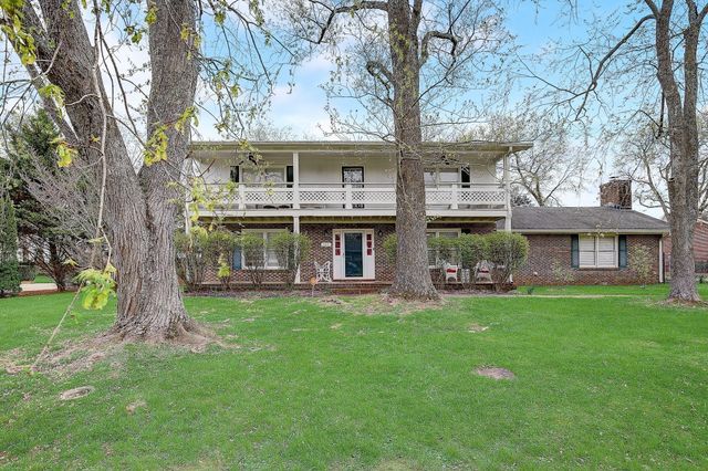 1611 Saltlick Pl, Murfreesboro, TN 37129