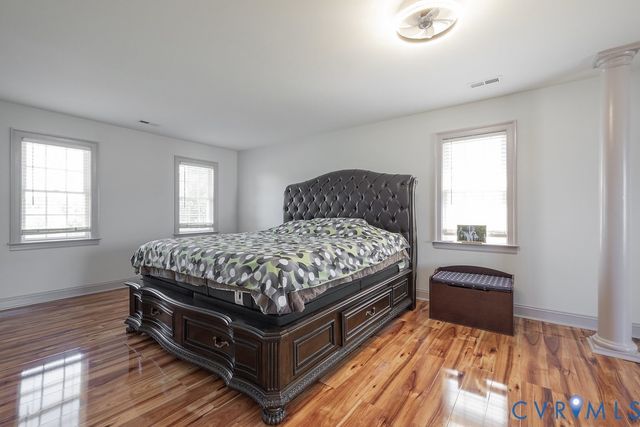 10510 Staples Mill Rd, Glen Allen, VA 23060