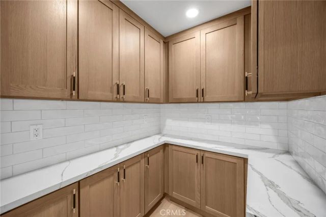 4656 Greenbush, Sherman Oaks, CA 91423