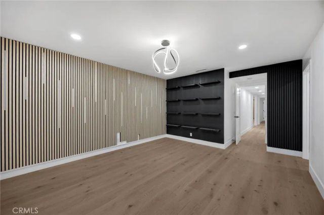 4656 Greenbush, Sherman Oaks, CA 91423