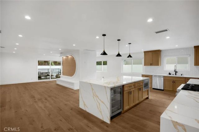 4656 Greenbush, Sherman Oaks, CA 91423
