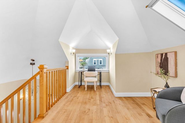 32 Copley St 2, Cambridge, MA 02138