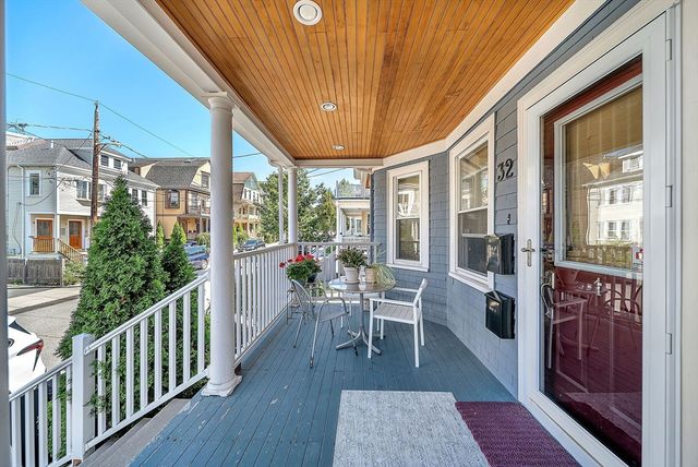 32 Copley St 2, Cambridge, MA 02138