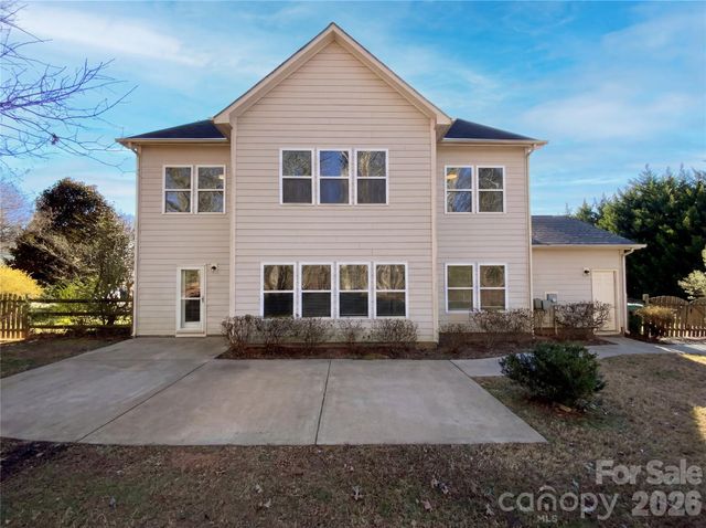 2128 Darian Way, Waxhaw, NC 28173