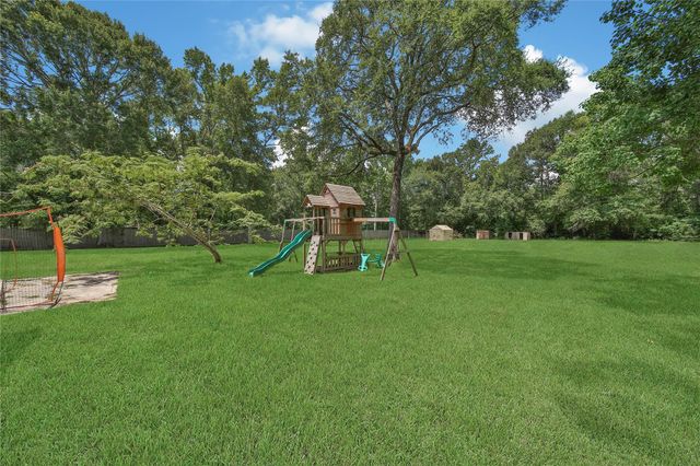 13763 Morgan Drive, Splendora, TX 77372