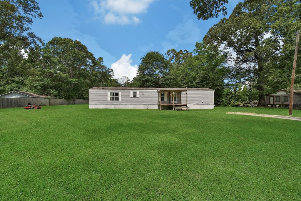 13763 Morgan Drive, Splendora, TX 77372