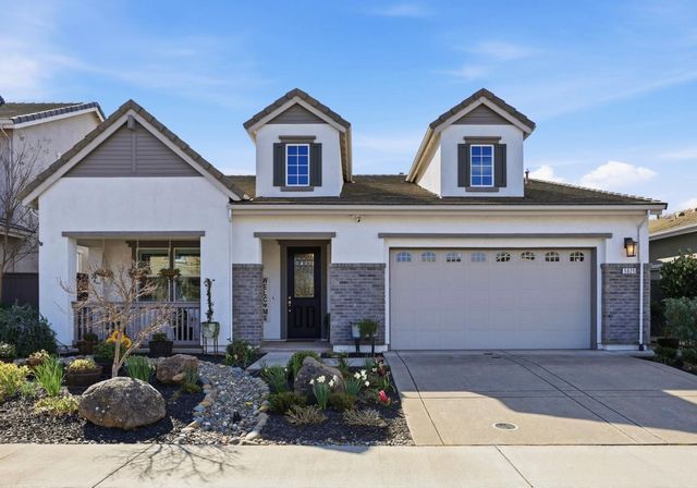 5025 Brightside Ln, Roseville, CA 95661