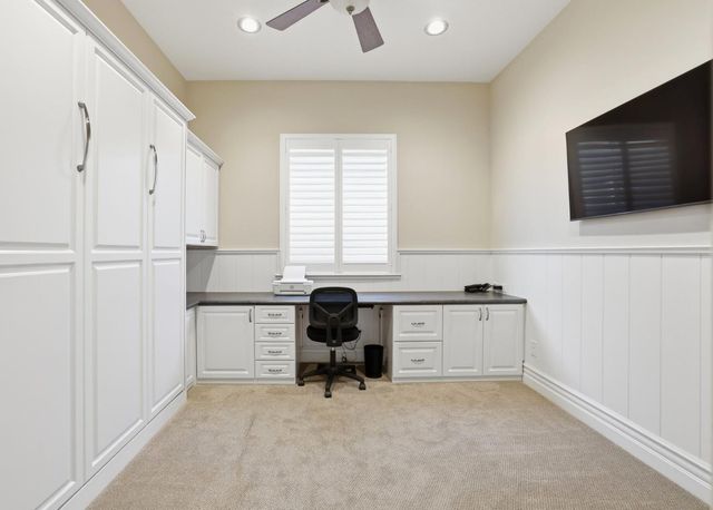 5025 Brightside Ln, Roseville, CA 95661