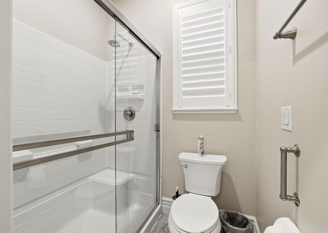 5025 Brightside Ln, Roseville, CA 95661