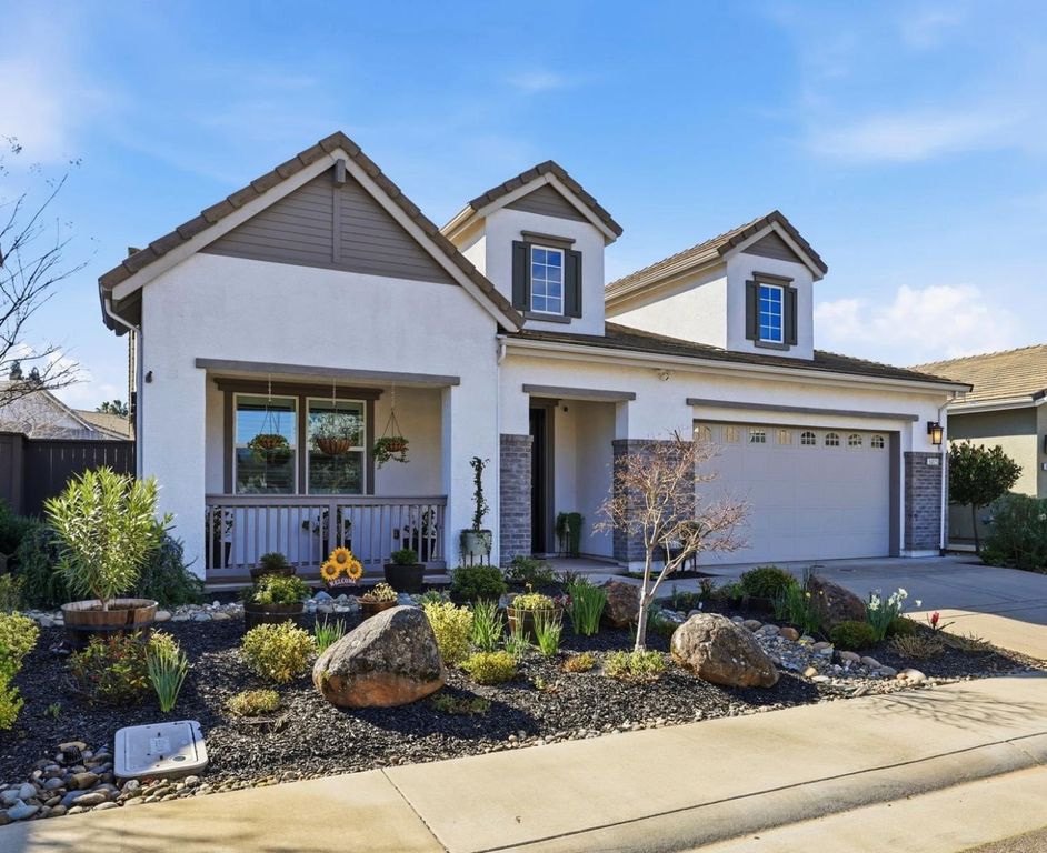 5025 Brightside Ln, Roseville, CA 95661