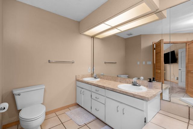 5 Calle Rio, Mary Esther, FL 32569