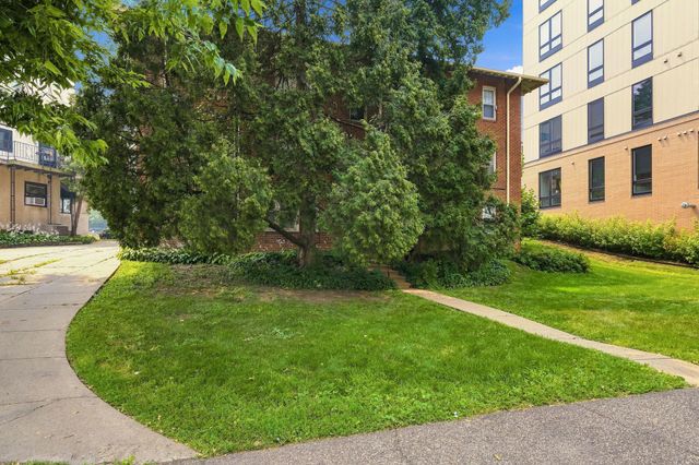 3400 List Place 5, Minneapolis, MN 55416
