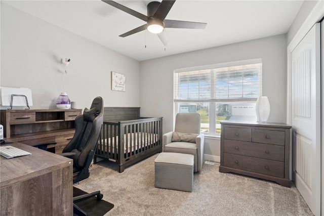 1264 Cedar Springs Dr, Marion, IA 52302