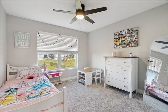 1264 Cedar Springs Dr, Marion, IA 52302