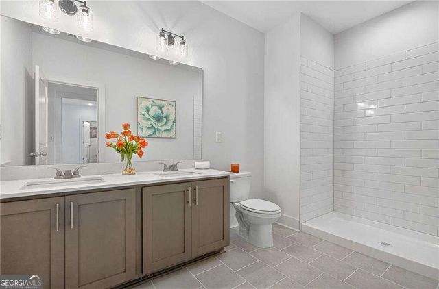 972 Homepark Circle, Buford, GA 30518