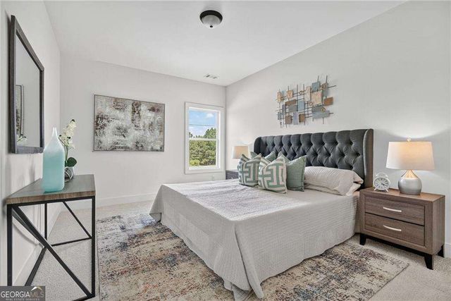 972 Homepark Circle, Buford, GA 30518