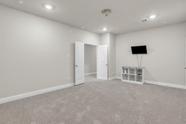 433 Forestridge Drive, Fate, TX 75087