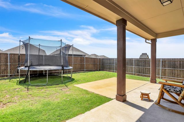 433 Forestridge Drive, Fate, TX 75087