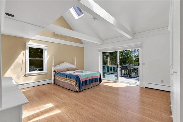 12 Sawmill Rd, Barnstable, MA 02648