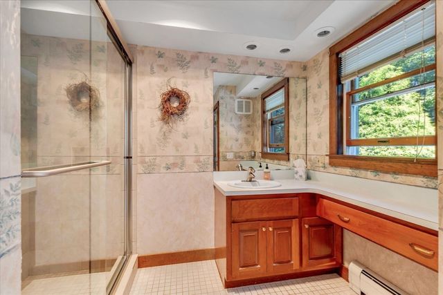 12 Sawmill Rd, Barnstable, MA 02648