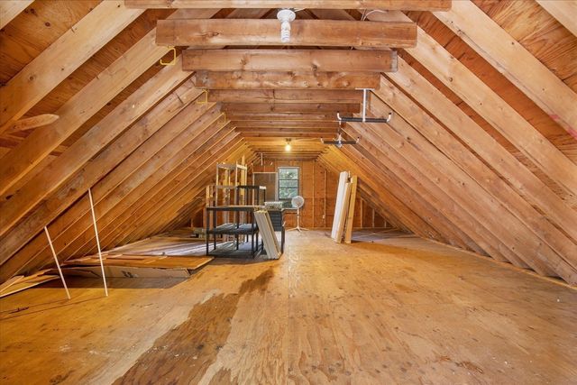12 Sawmill Rd, Barnstable, MA 02648